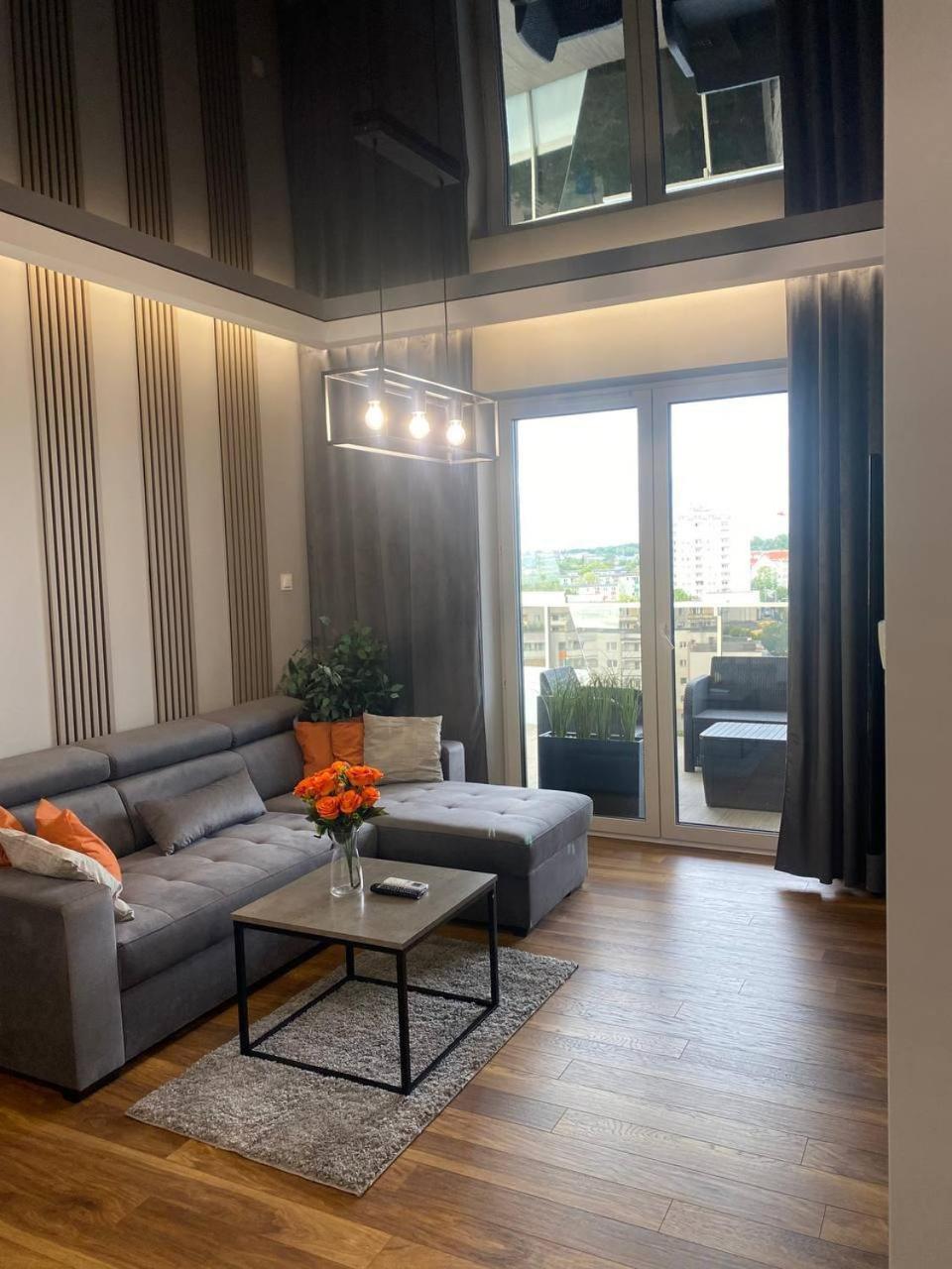 Resinest Apartamenty Jurowiecka J15 Μπιάλιστοκ Εξωτερικό φωτογραφία